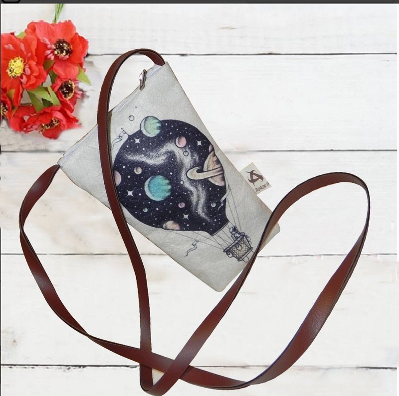 Astara Printed mobile bag