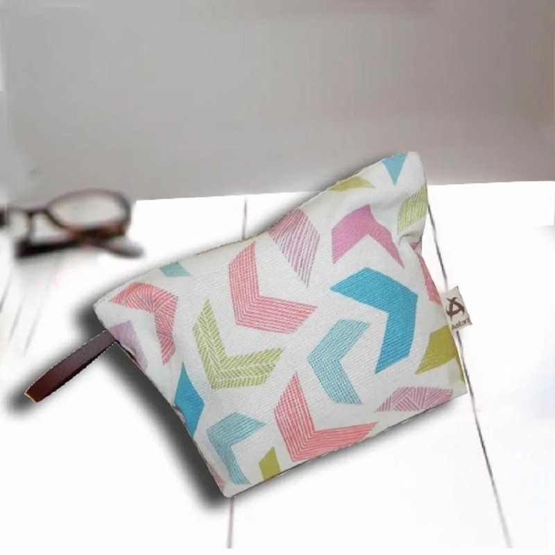 Polyester Astara printed travel pouch, Shape: Square